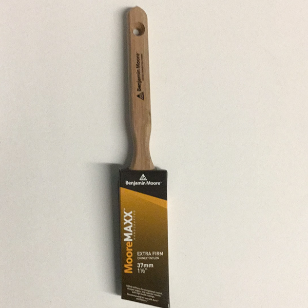 MooreMAXX 1 ½" Extra Firm Angle Brush